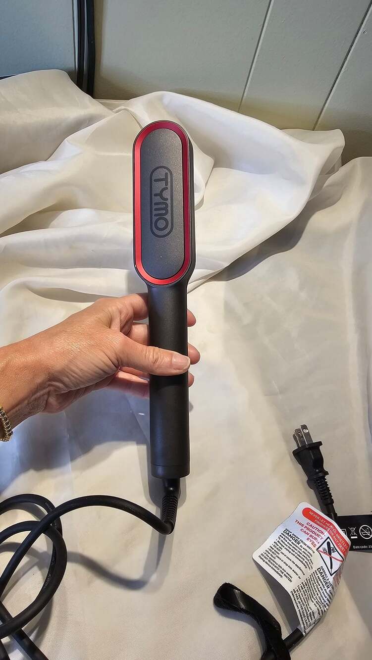 TYMO Ring Plus Hair Straightener Brush Black Red